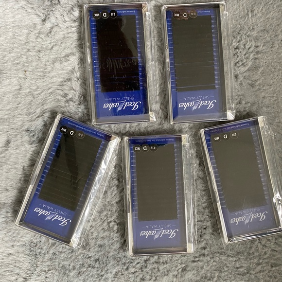 SOLD LASHING START KIT!! EVERYTHING YOU NEED! - Picture 10 of 16